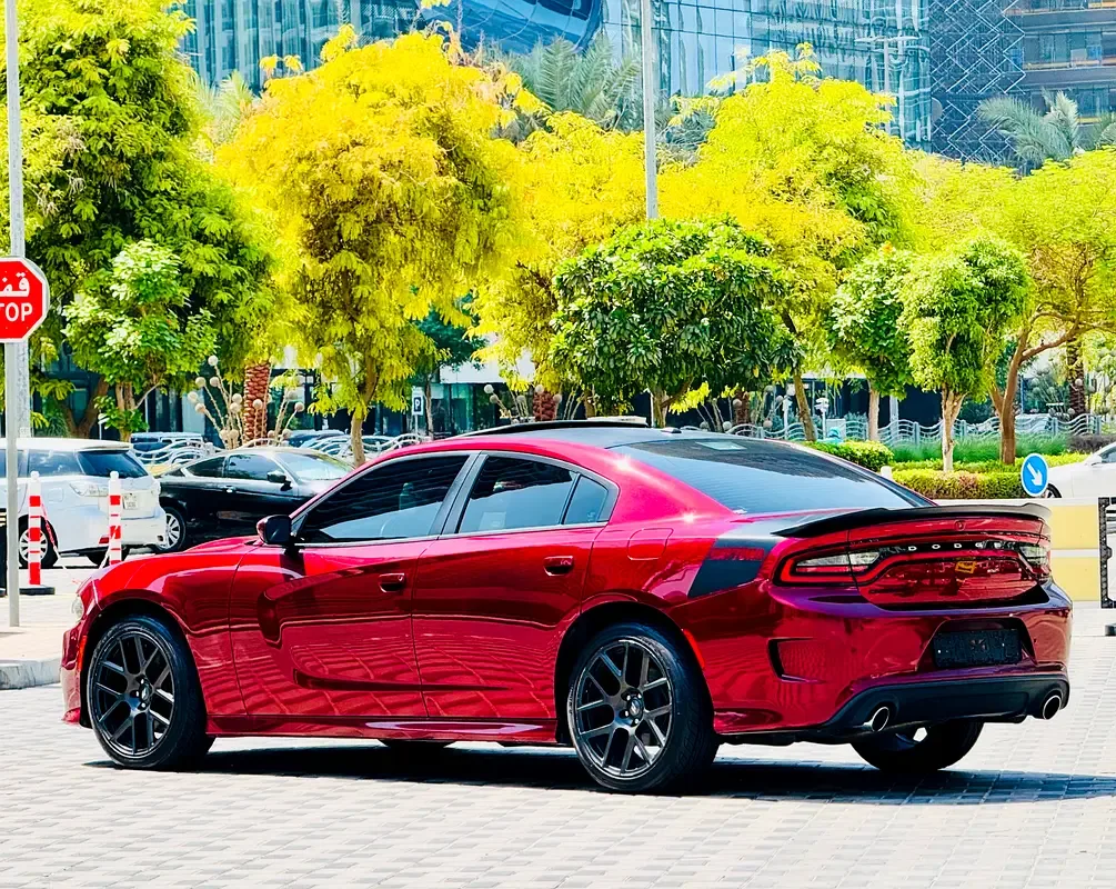 Dodge Charger 5.7 AT (377 حصان) - 4