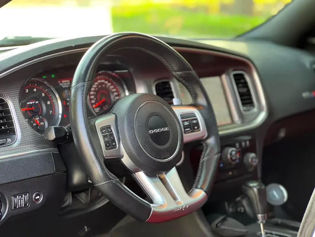 Dodge Charger 6.4 AT RWD (477 hp) - 7