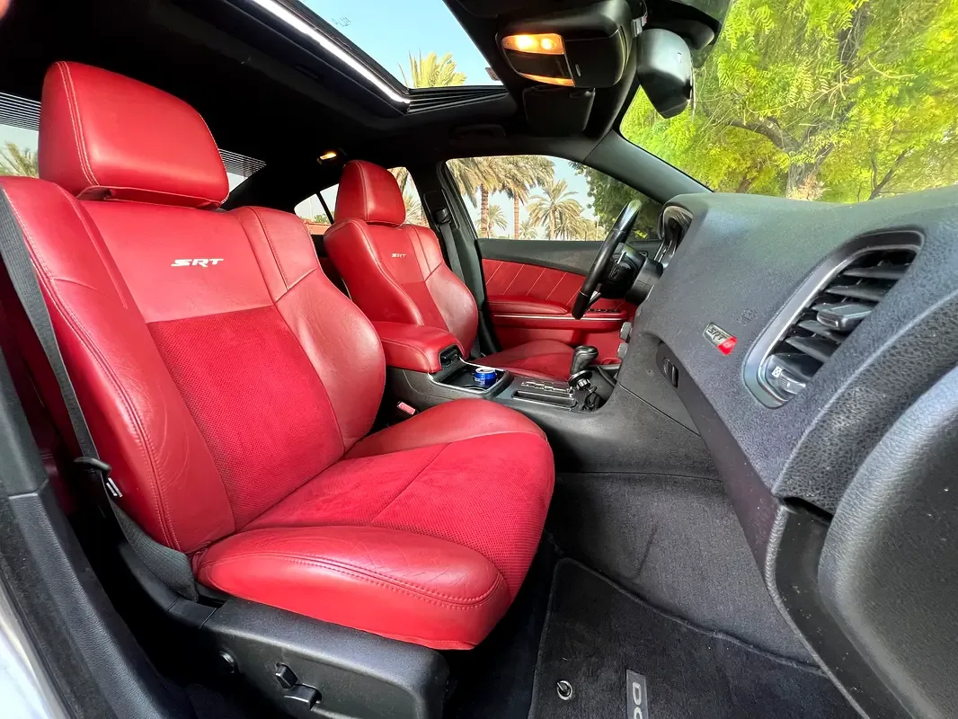 Dodge Charger 6.4 AT RWD (477 hp) - 13