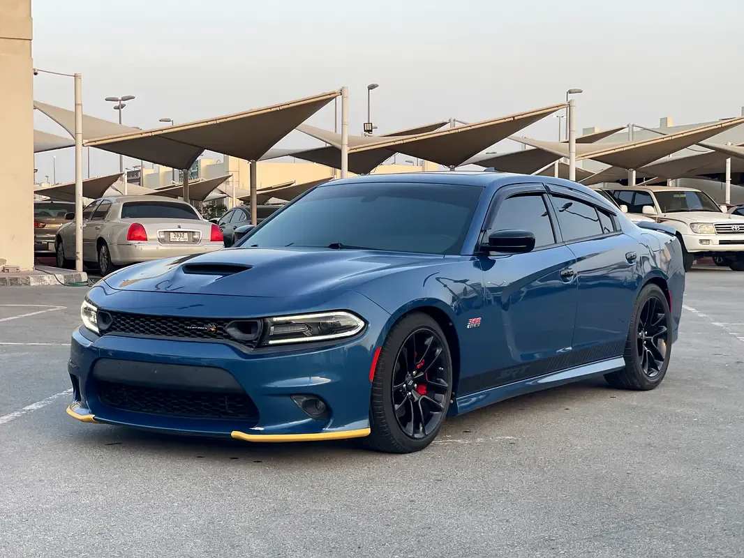 Dodge Charger 6.4 AT RWD (492 hp)