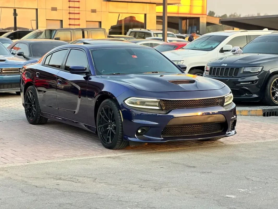 Dodge Charger 6.4 AT RWD (492 hp) - 4