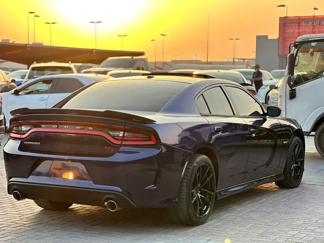 Dodge Charger 6.4 AT RWD (492 hp) - 5