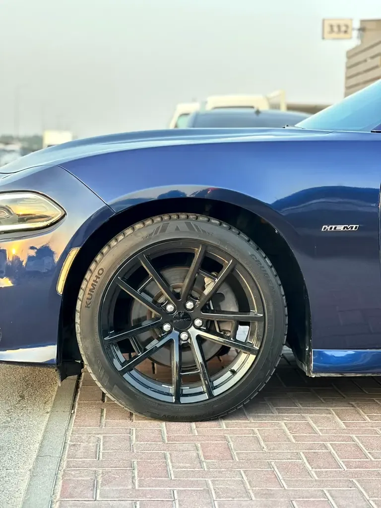 Dodge Charger 6.4 AT RWD (492 hp) - 8