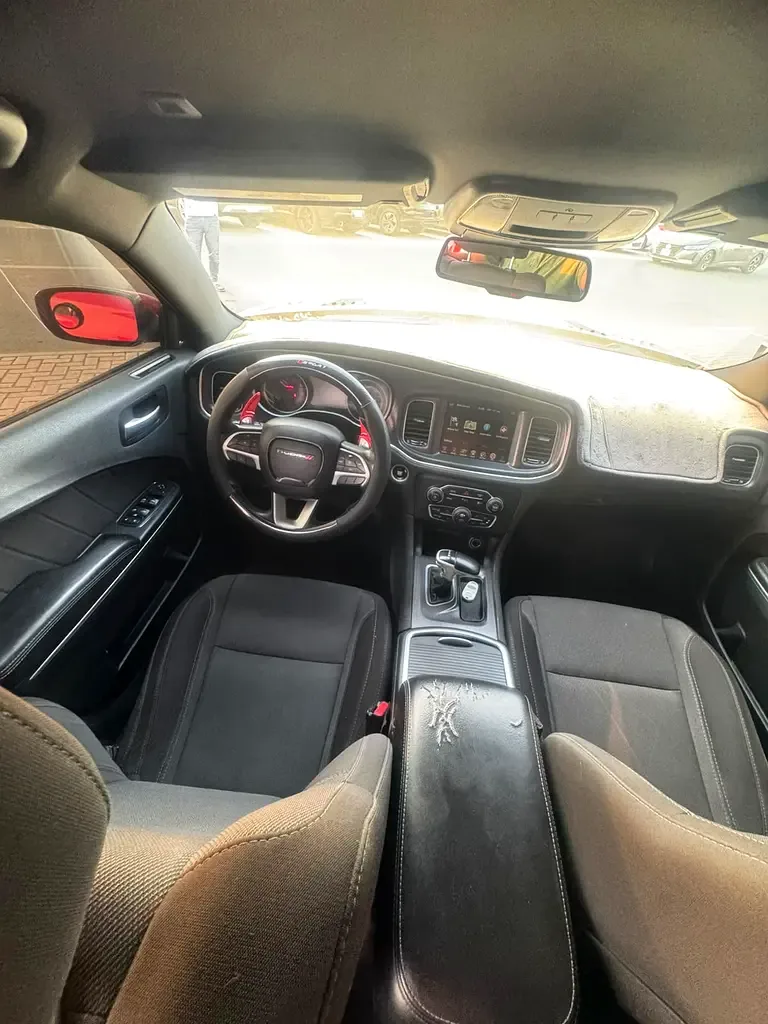 Dodge Charger 6.4 AT RWD (492 hp) - 9