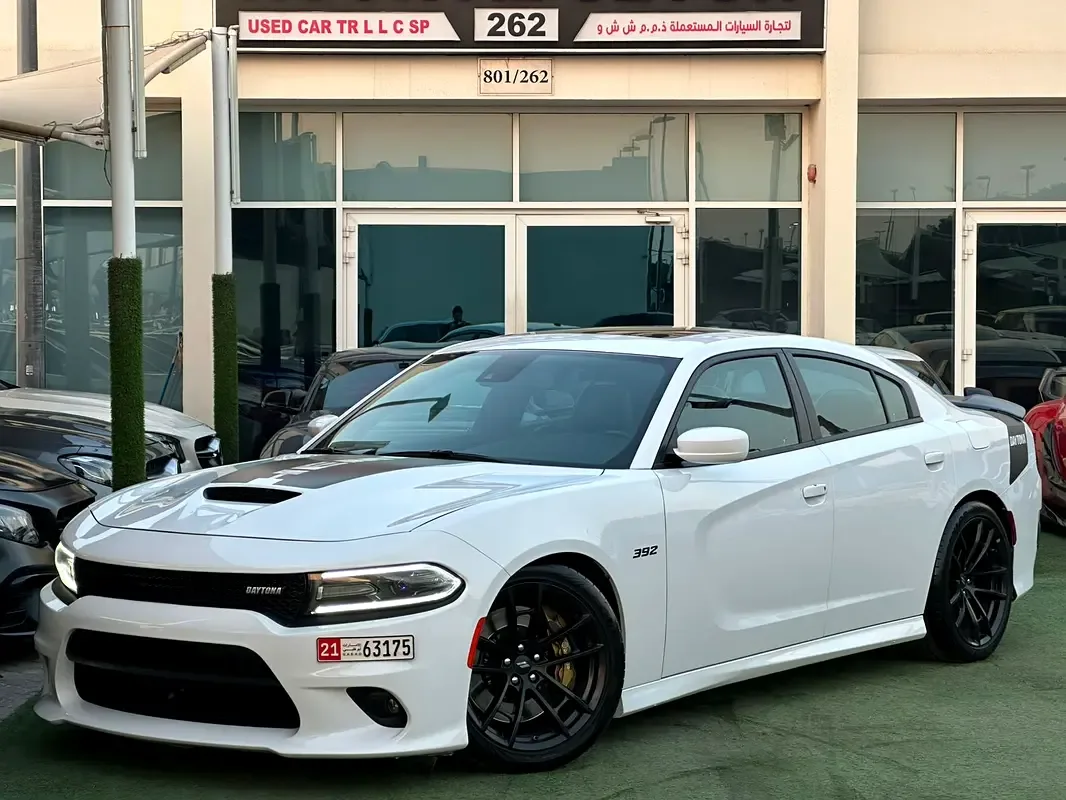 Dodge Charger 6.4 AT RWD (492 حصان) - 3