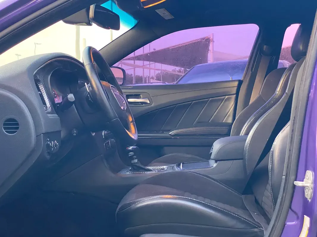 Dodge Charger 6.4 AT RWD (492 hp) - 10