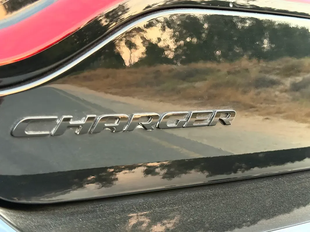 Dodge Charger 6.4 AT RWD (492 حصان) - 16