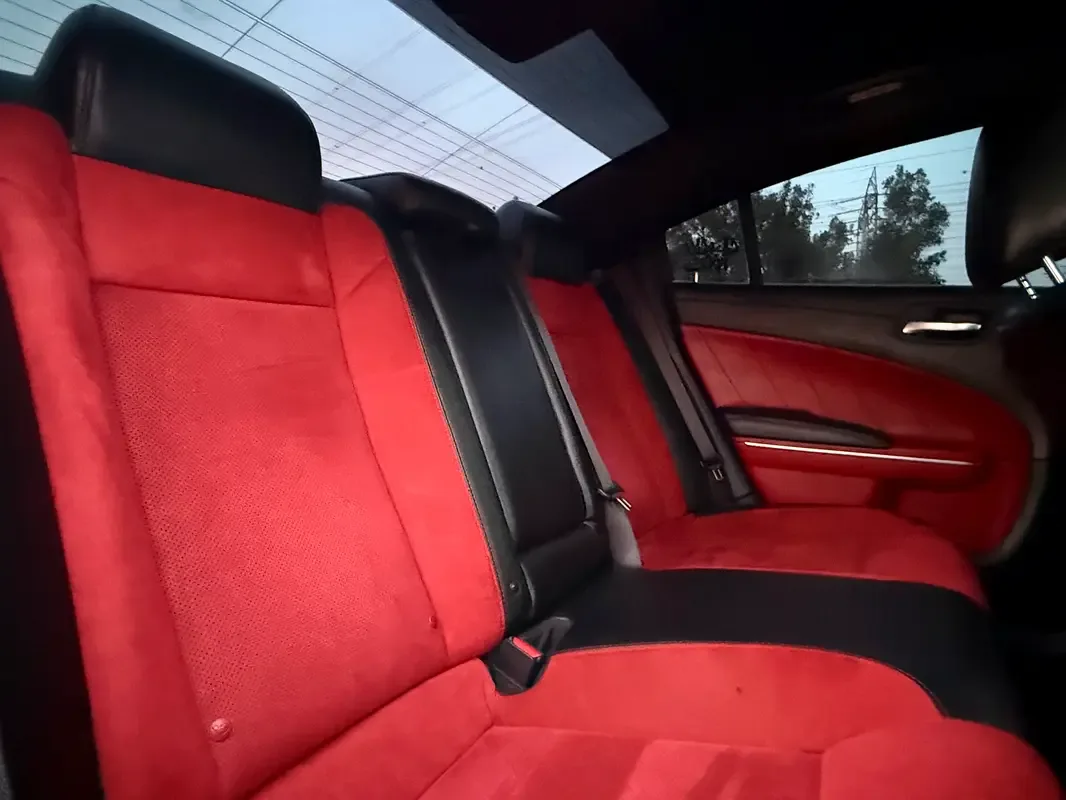 Dodge Charger 6.4 AT RWD (492 حصان) - 17