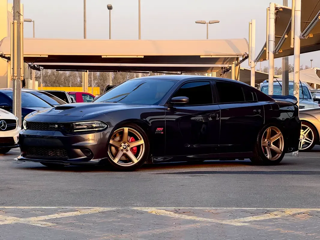 Dodge Charger 6.4 AT RWD (492 hp)