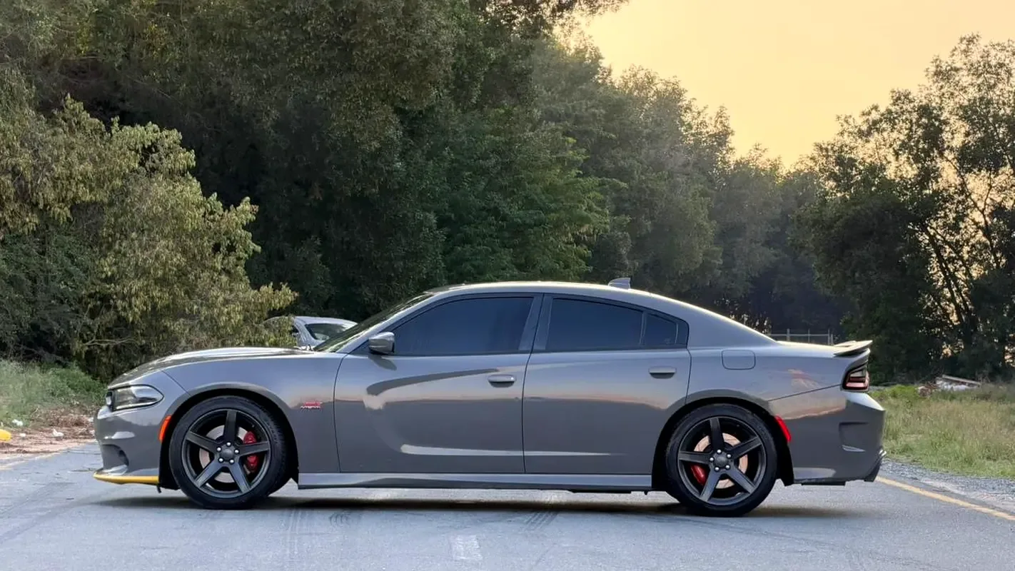 Dodge Charger 6.4 AT RWD (492 hp) - 3