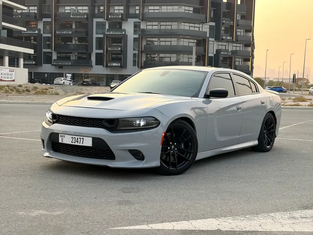 Dodge Charger 6.4 AT RWD (492 حصان) - 2