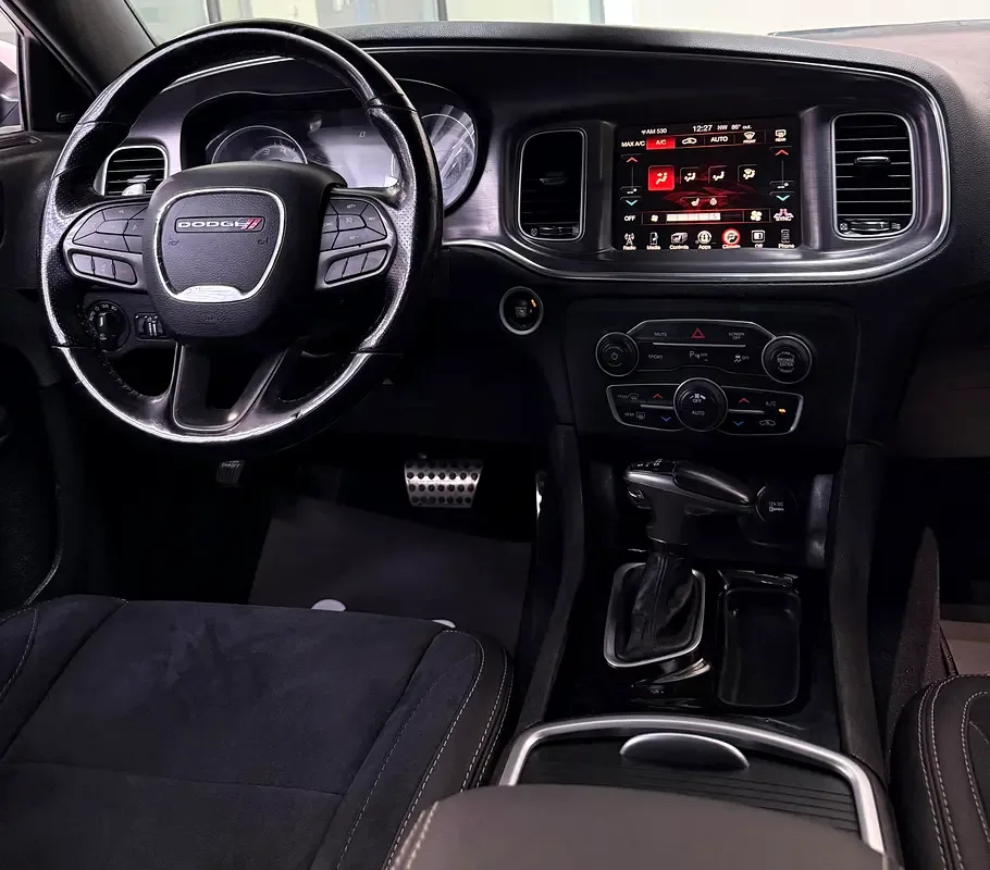 Dodge Charger 6.4 AT RWD (492 hp) - 16