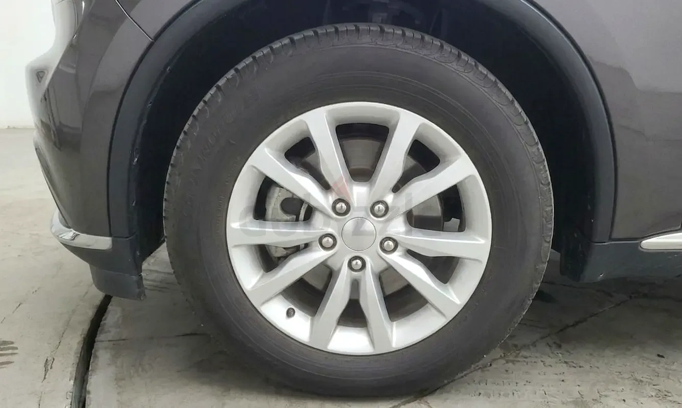 Dodge Durango 3.6 AT RWD (294 حصان) - 13