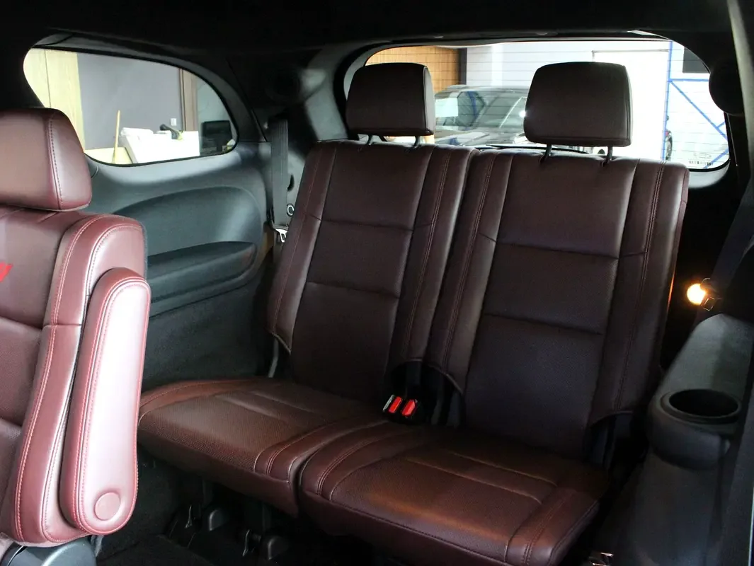 Dodge Durango 5.7 AT (364 حصان) - 12