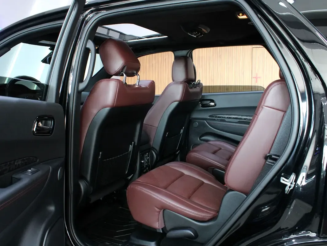 Dodge Durango 5.7 AT (364 حصان) - 13