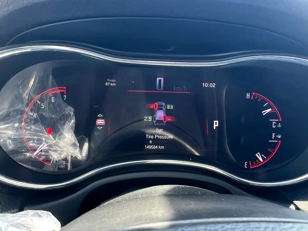 Dodge Durango 5.7 AT RWD (364 حصان) - 16