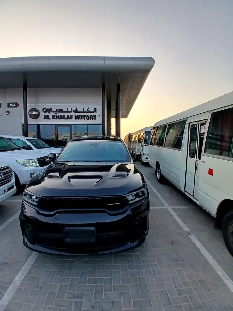 Dodge Durango 6.4 AT 4WD (481 حصان) - 2