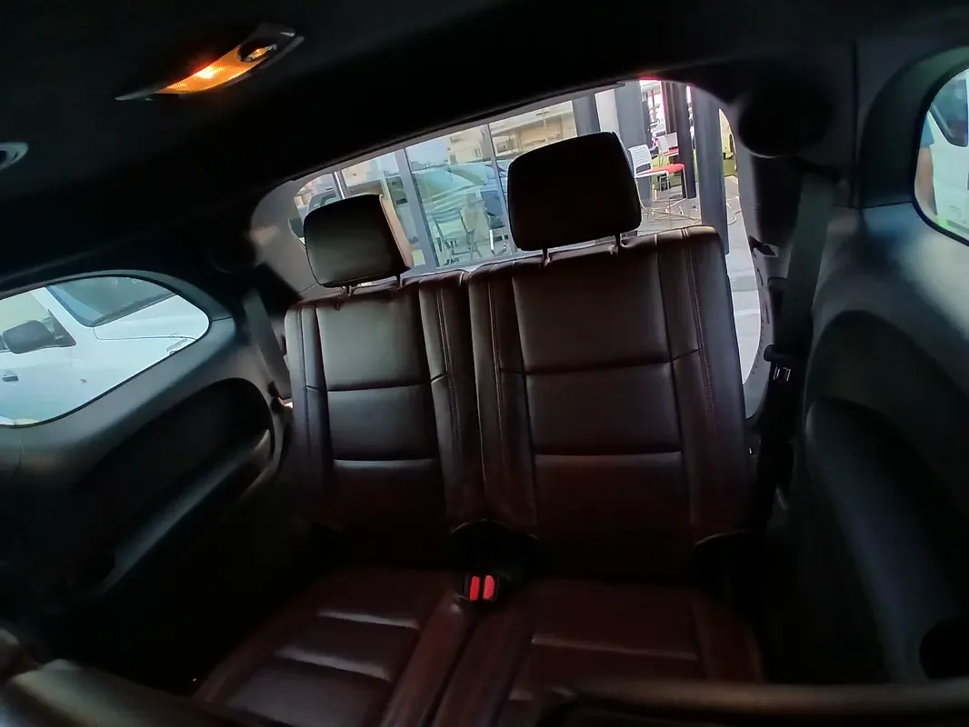 Dodge Durango 6.4 AT 4WD (481 حصان) - 11