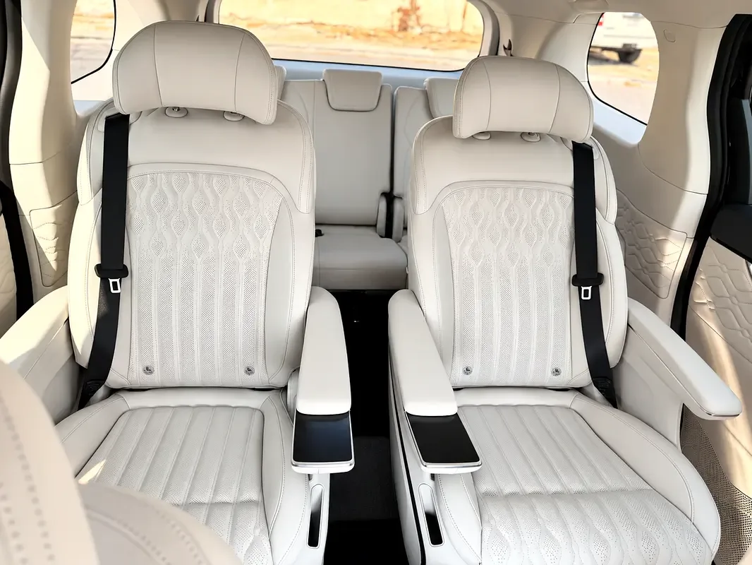 Dongfeng Forthing V9 1.5 AT (310 حصان) - 13