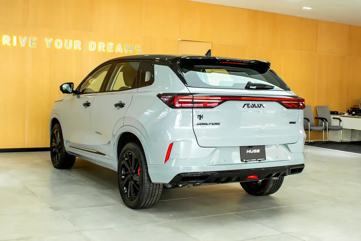 DongFeng Huge 1.5 AMT (200 حصان) - 6