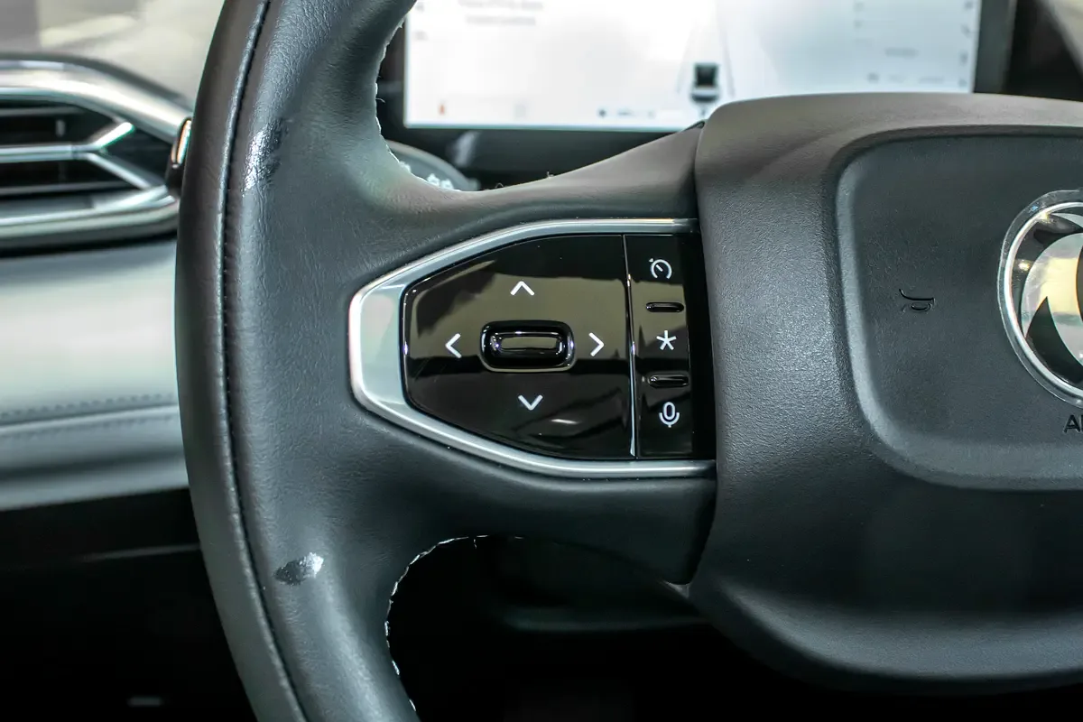 DongFeng Mage 1.5 AMT (197 hp) - 11