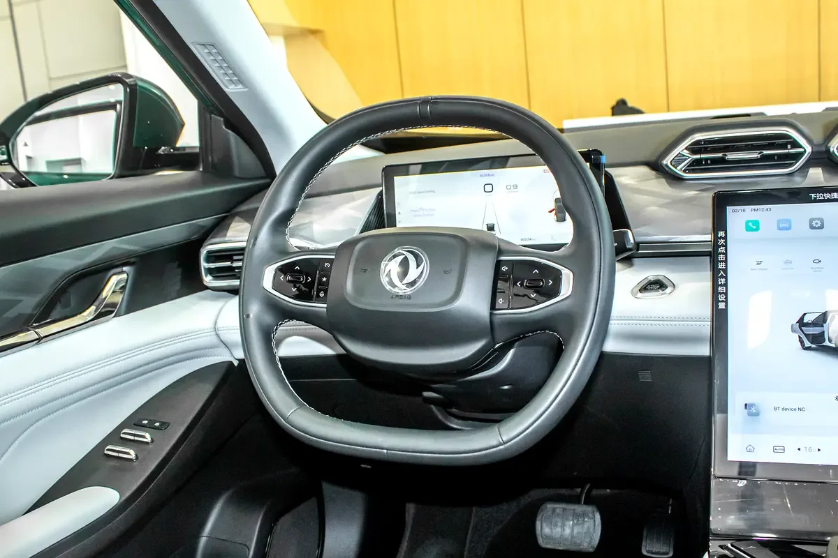 DongFeng Mage 1.5 AMT (197 hp) - 14