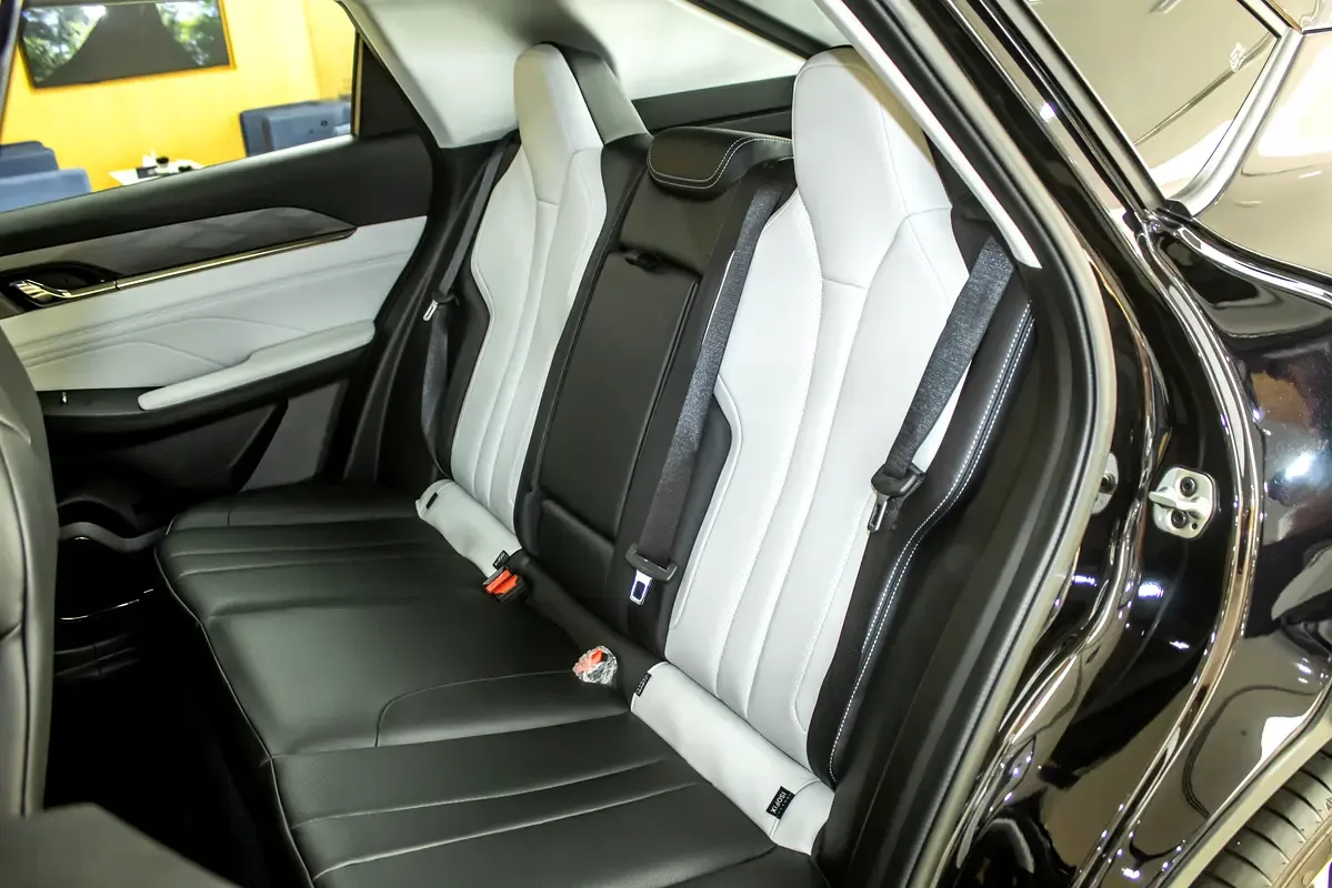DongFeng Mage 1.5 AMT (204 حصان) - 7