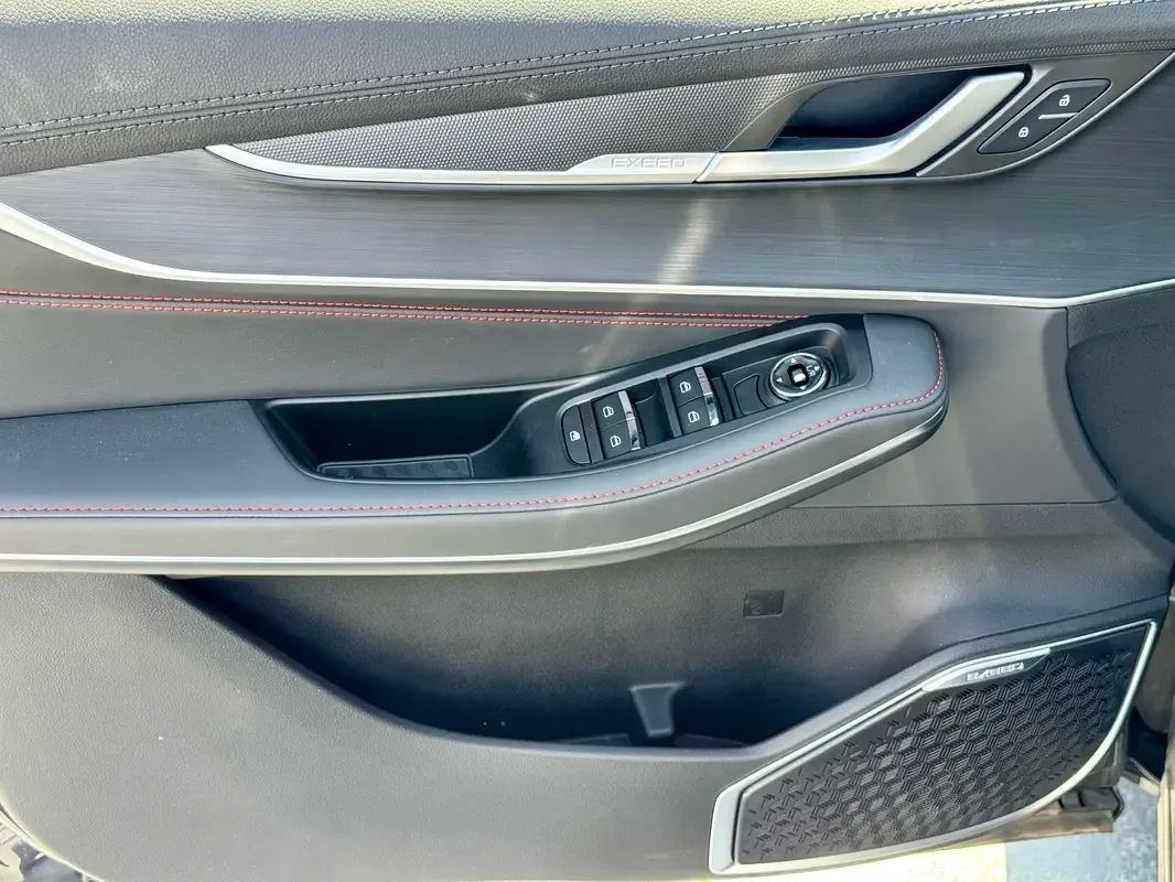 EXEED LX 1.5 CVT (147 hp) - 12