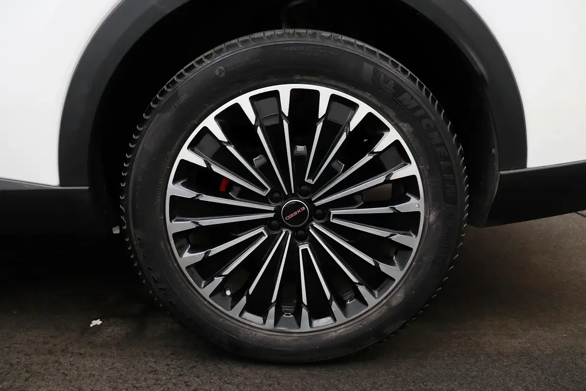 EXEED RX 2.0 AMT 4WD (249 حصان) - 7