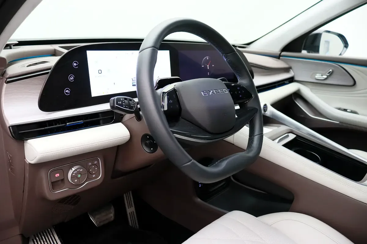 EXEED RX 2.0 AMT 4WD (249 حصان) - 12