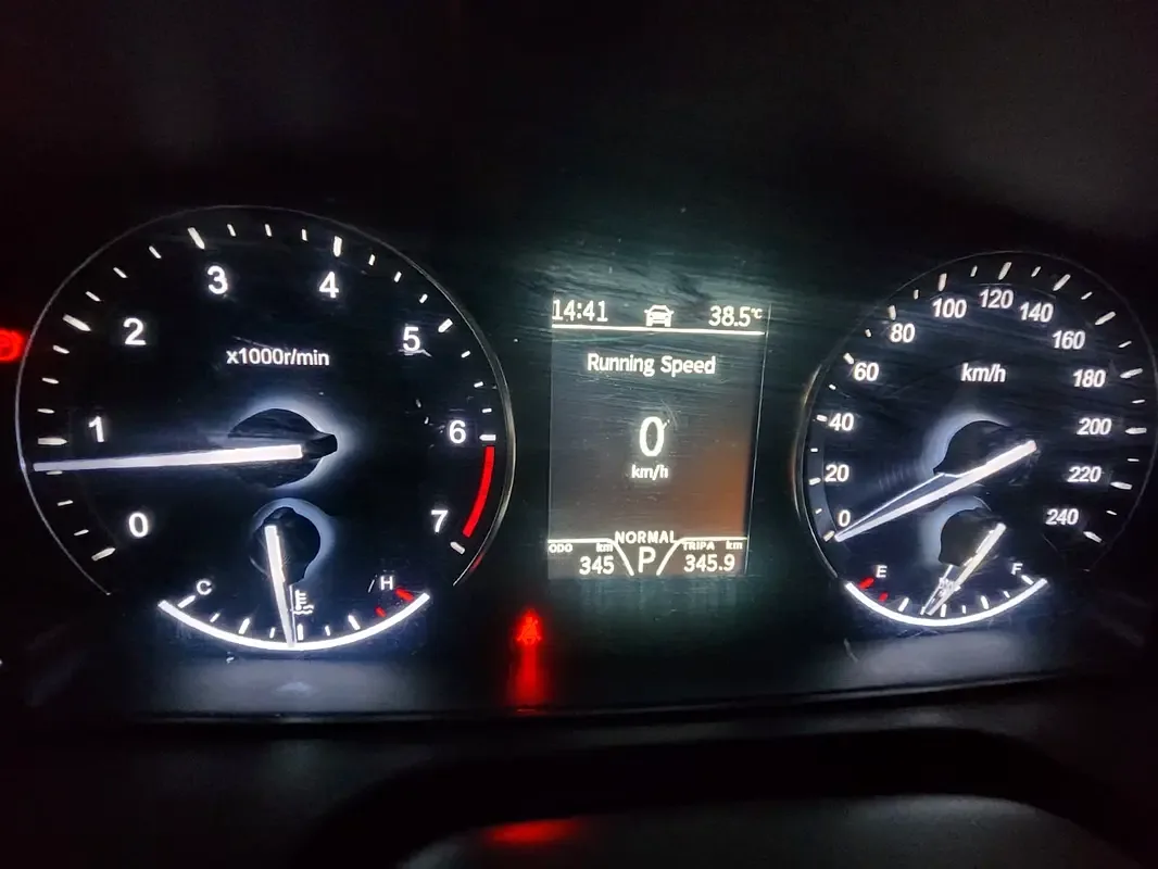 Fengon iX7 2.0 AT 4WD (220 hp) - 12