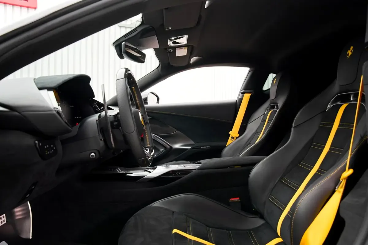 Ferrari 12Cilindri 6.5 AMT (830 حصان) - 13