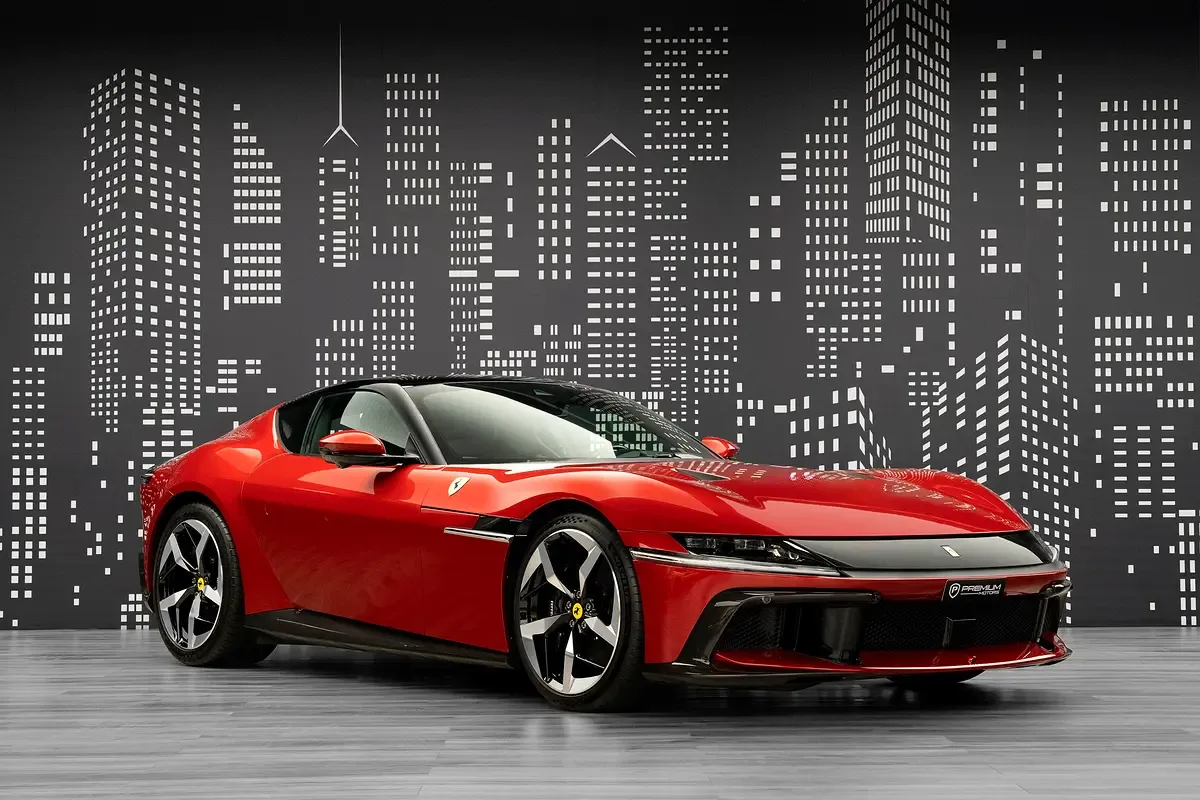 Ferrari 12Cilindri 6.5 AMT (830 حصان) - 2