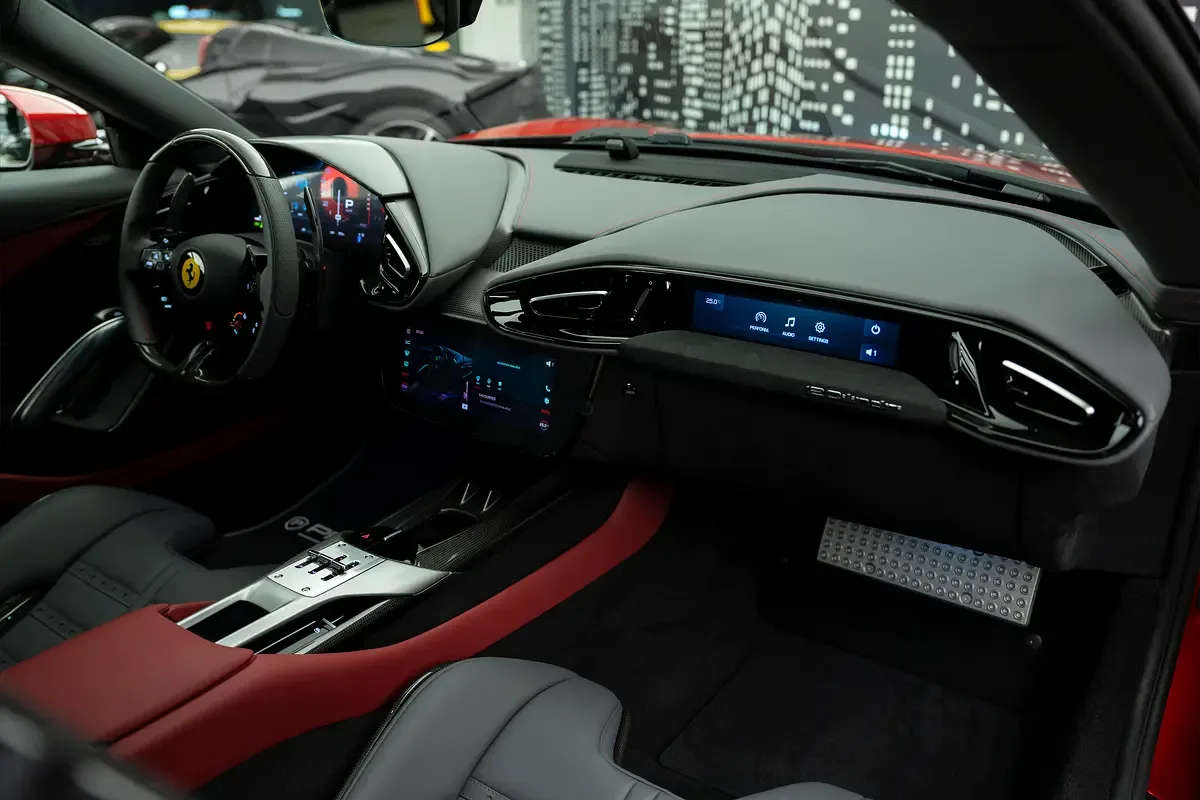 Ferrari 12Cilindri 6.5 AMT (830 حصان) - 15