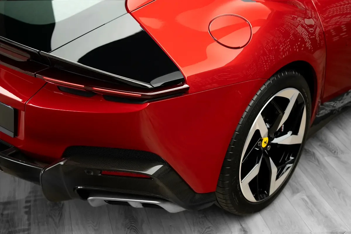 Ferrari 12Cilindri 6.5 AMT (830 حصان) - 19