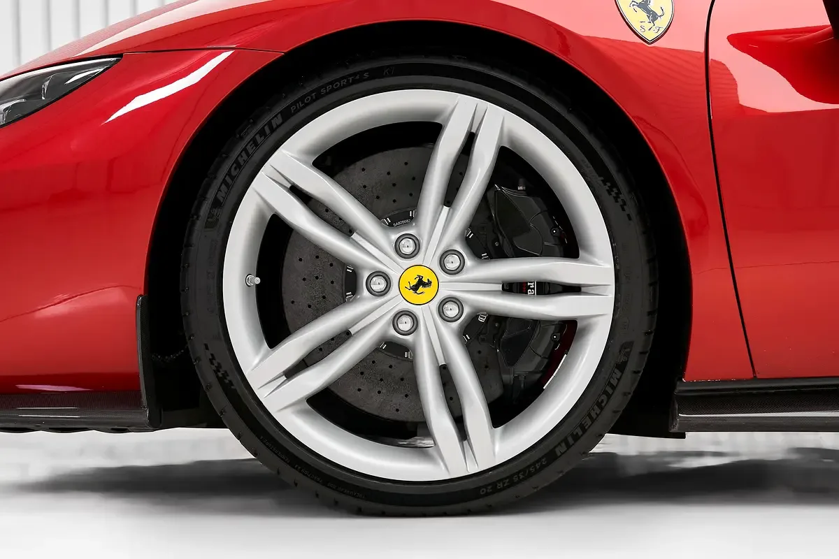 Ferrari 296 3.0 AMT AWD (880 hp) - 8