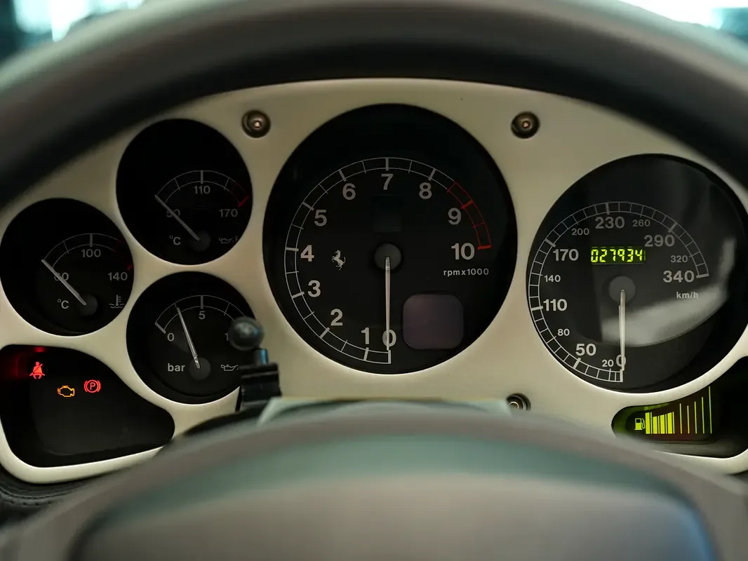 Ferrari 360 3.6 MT RWD (400 حصان) - 9