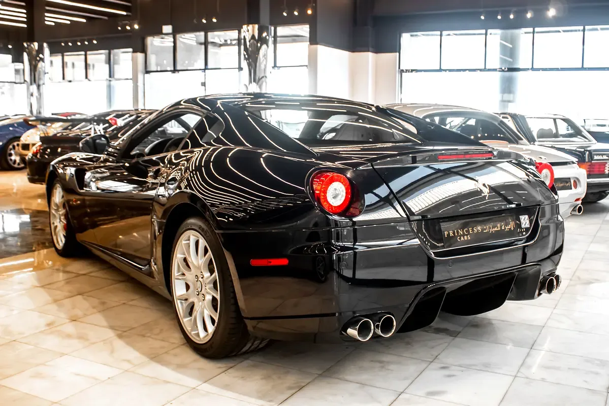 Ferrari 599 6.0 AMT (670 حصان) - 4