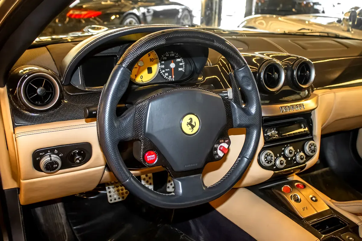 Ferrari 599 6.0 AMT (670 حصان) - 7