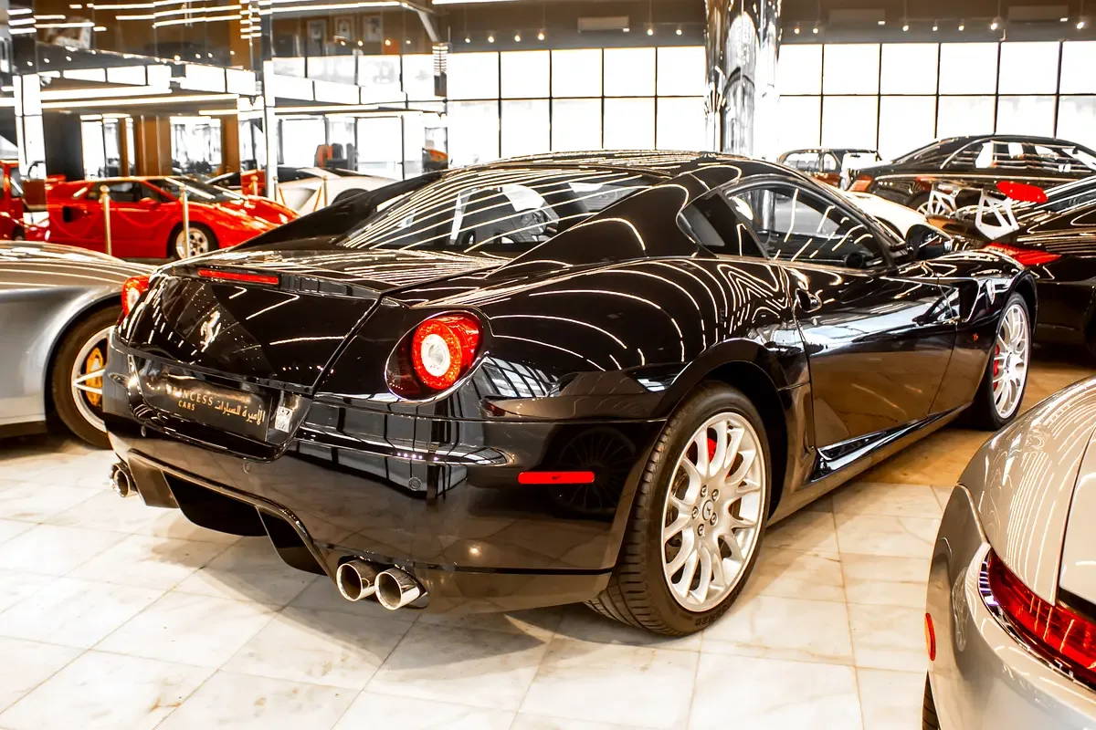 Ferrari 599 6.0 AMT (670 حصان) - 13