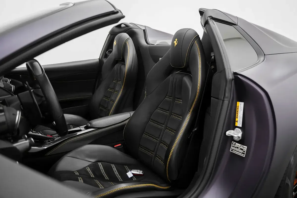 Ferrari 812 6.5 AMT (800 حصان) - 8