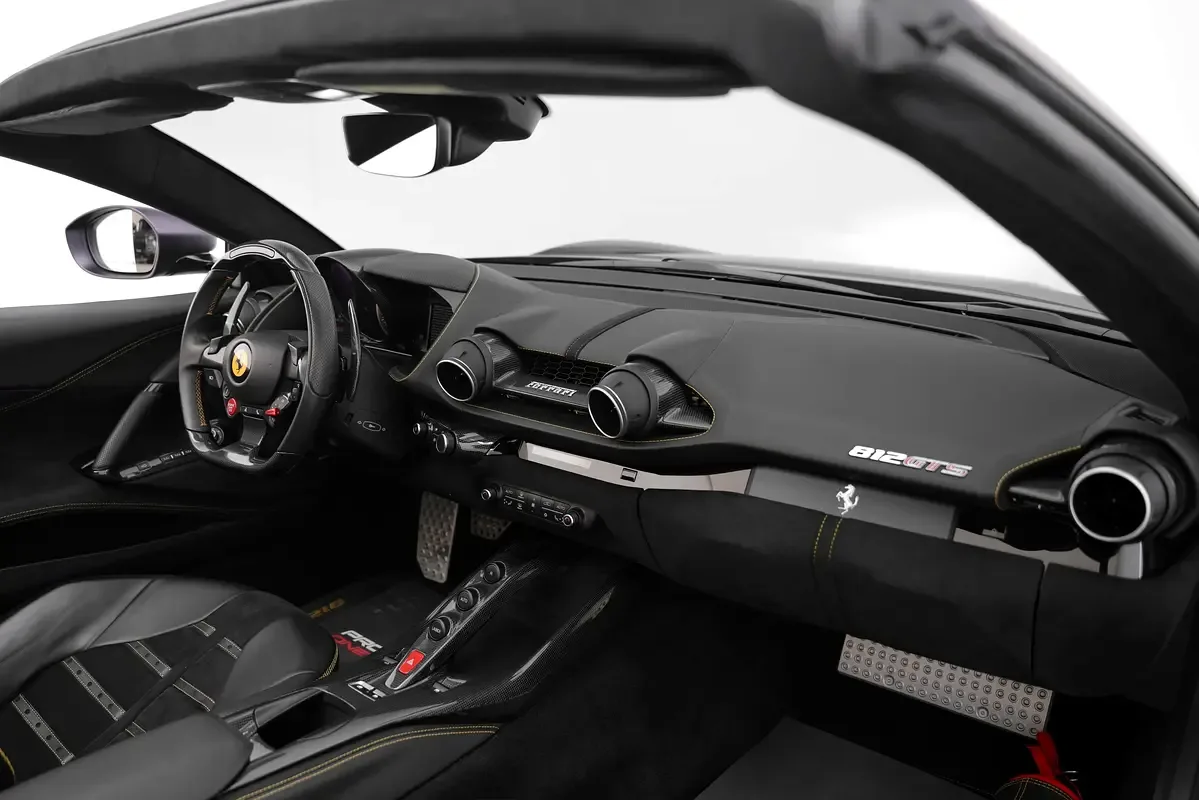Ferrari 812 6.5 AMT (800 حصان) - 7
