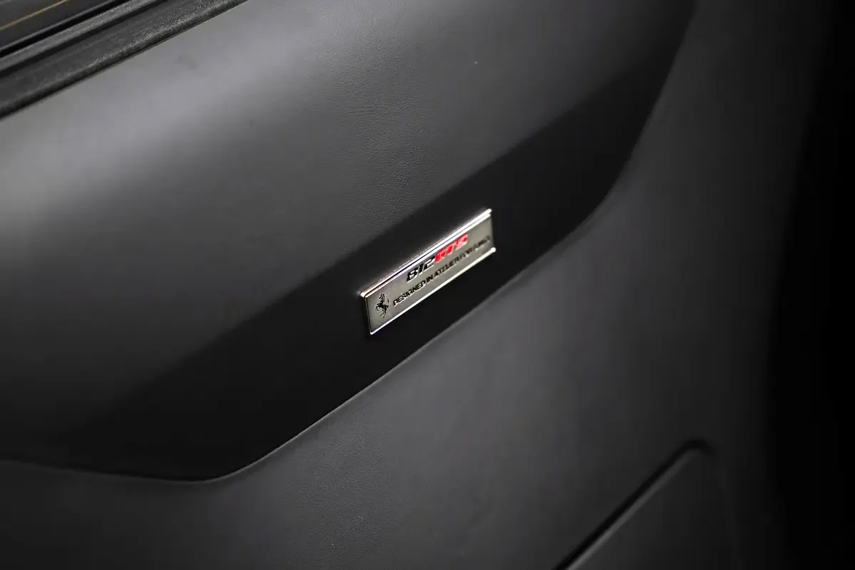 Ferrari 812 6.5 AMT (800 حصان) - 15