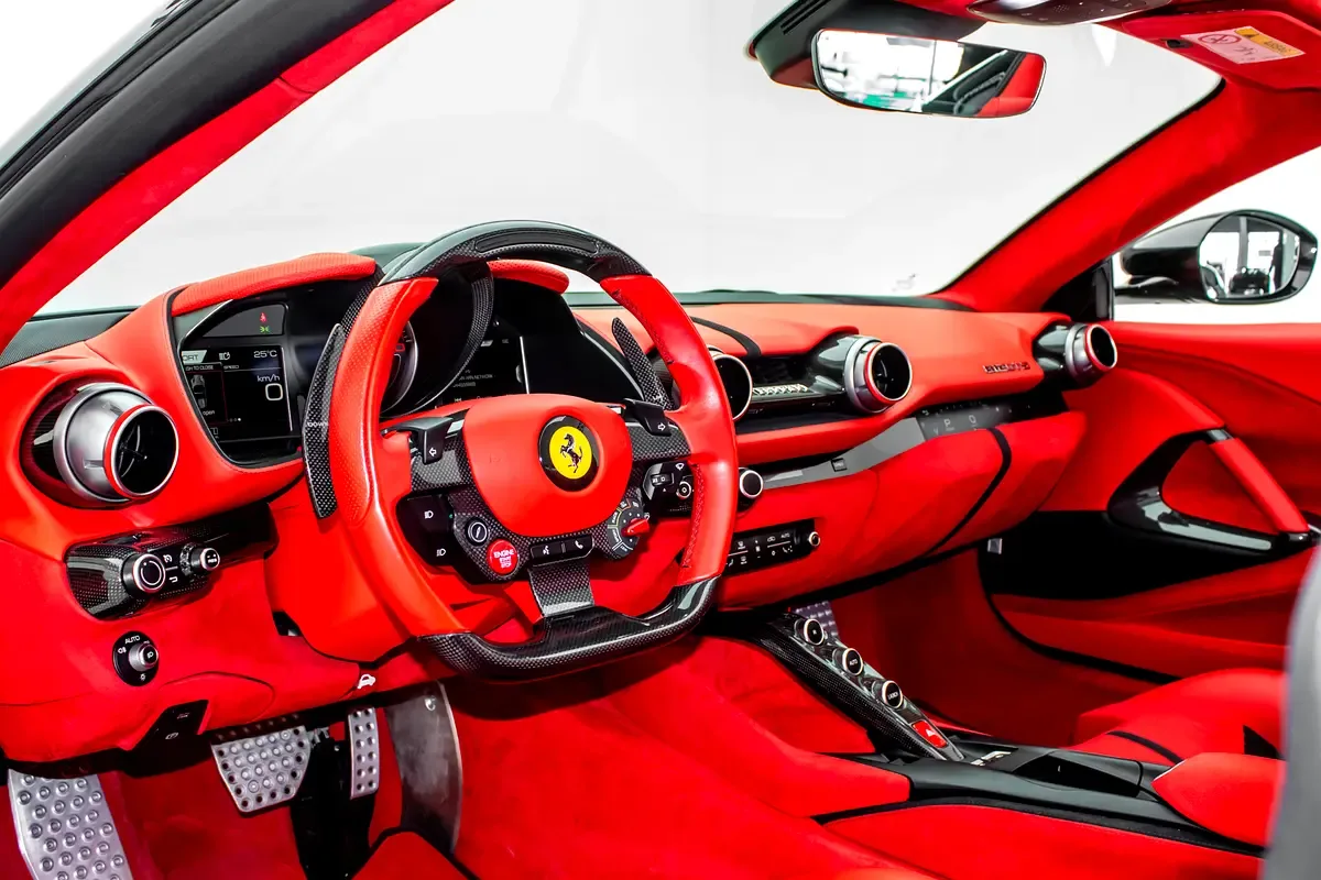 Ferrari 812 6.5 AMT (800 حصان) - 9