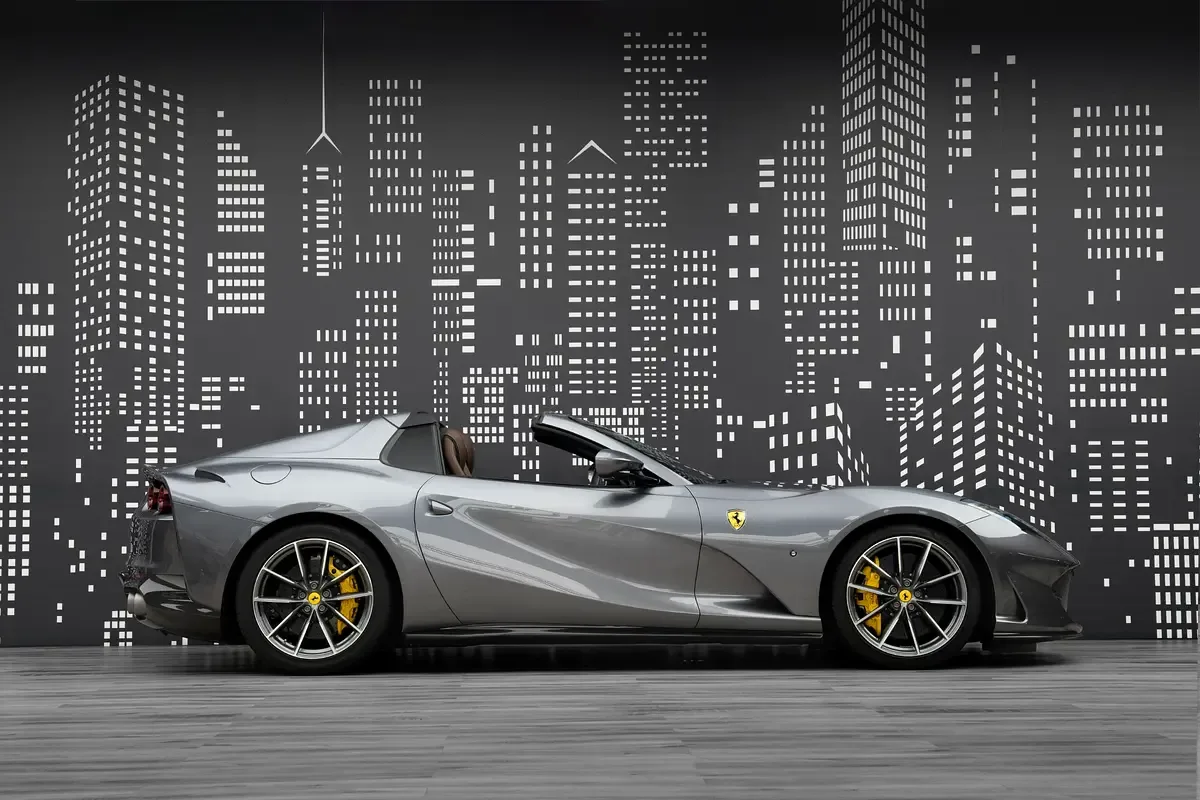 Ferrari 812 6.5 AMT (800 hp) - 6