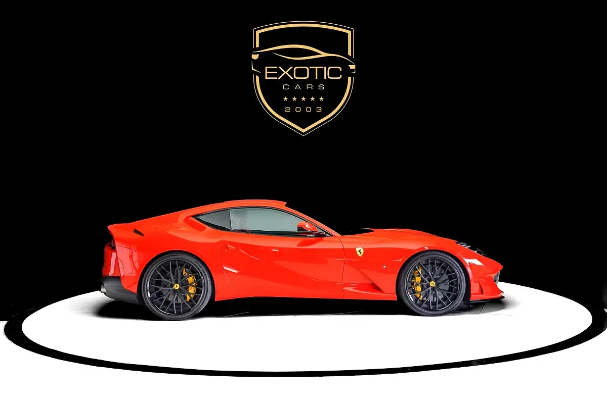 Ferrari 812 Superfast 6.5 AMT (800 حصان) - 4