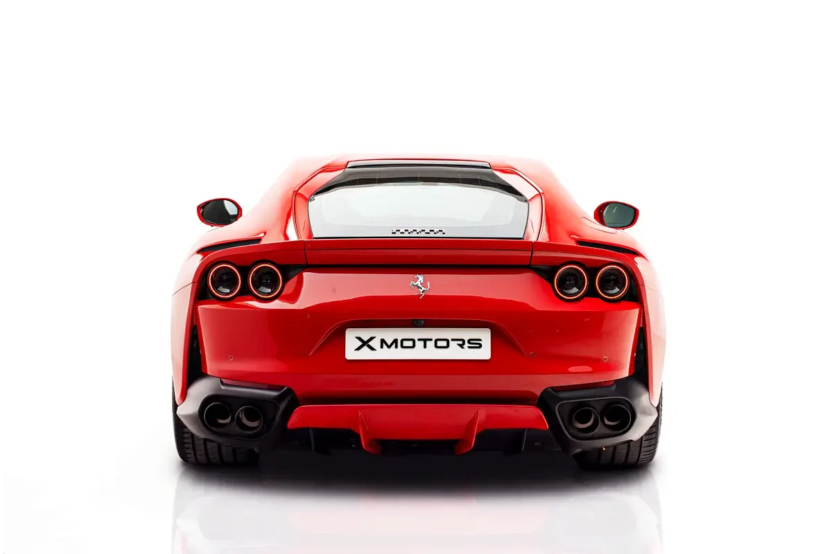 Ferrari 812 Superfast 6.5 AMT (800 حصان) - 6