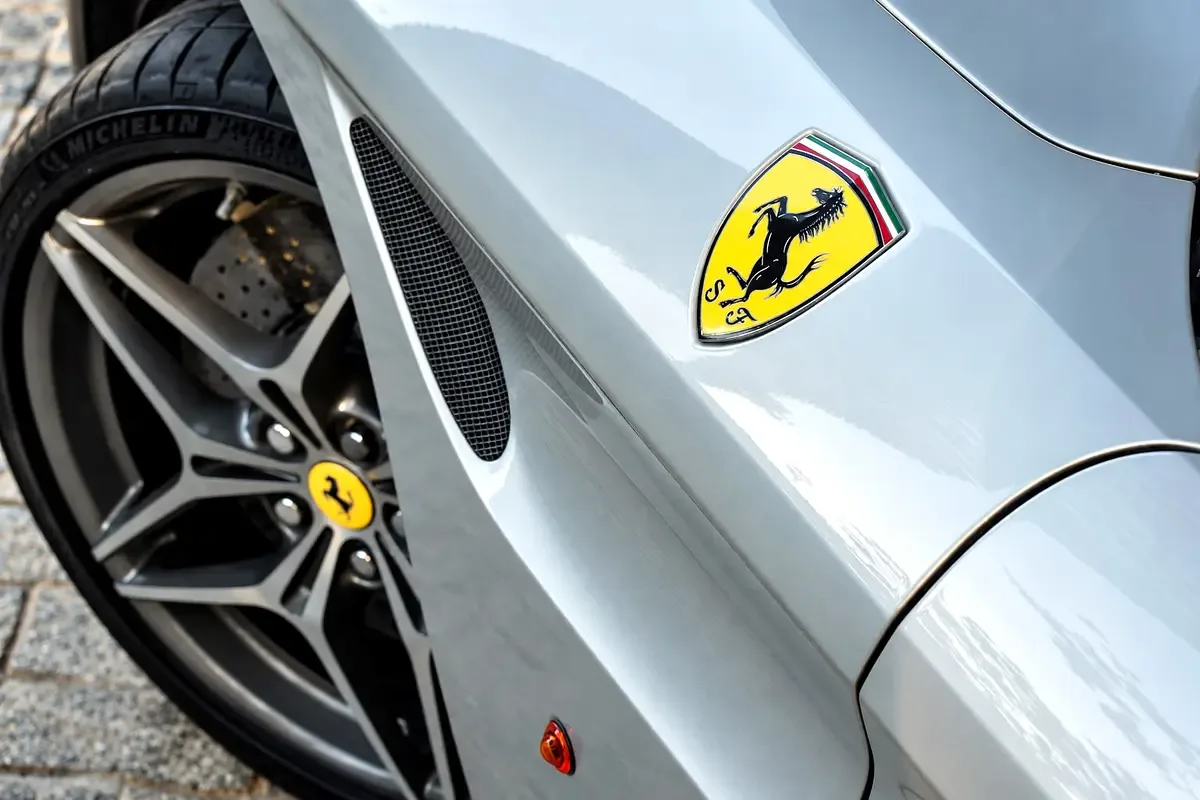 Ferrari California 3.9 AMT (560 hp) - 8