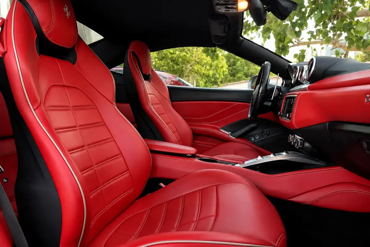 Ferrari California 3.9 AMT (560 hp) - 11
