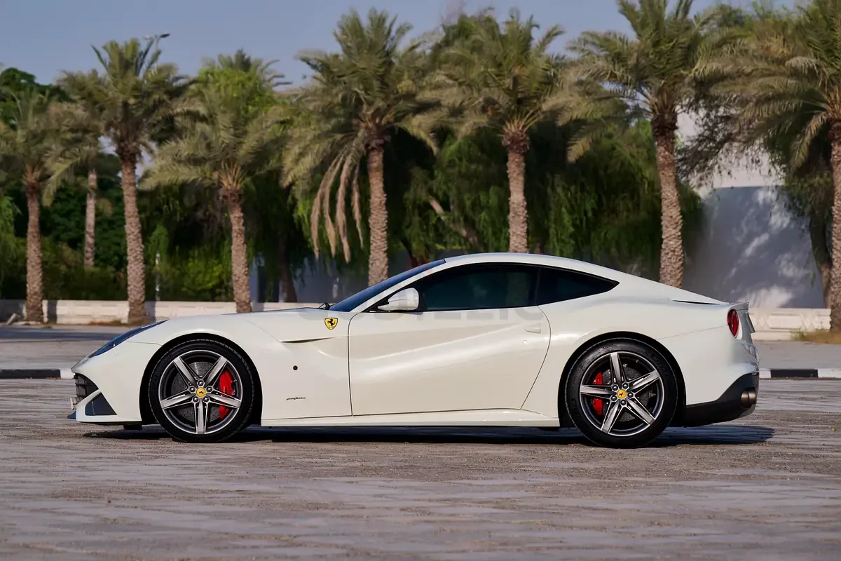 Ferrari F12berlinetta 6.3 AMT (740 hp)